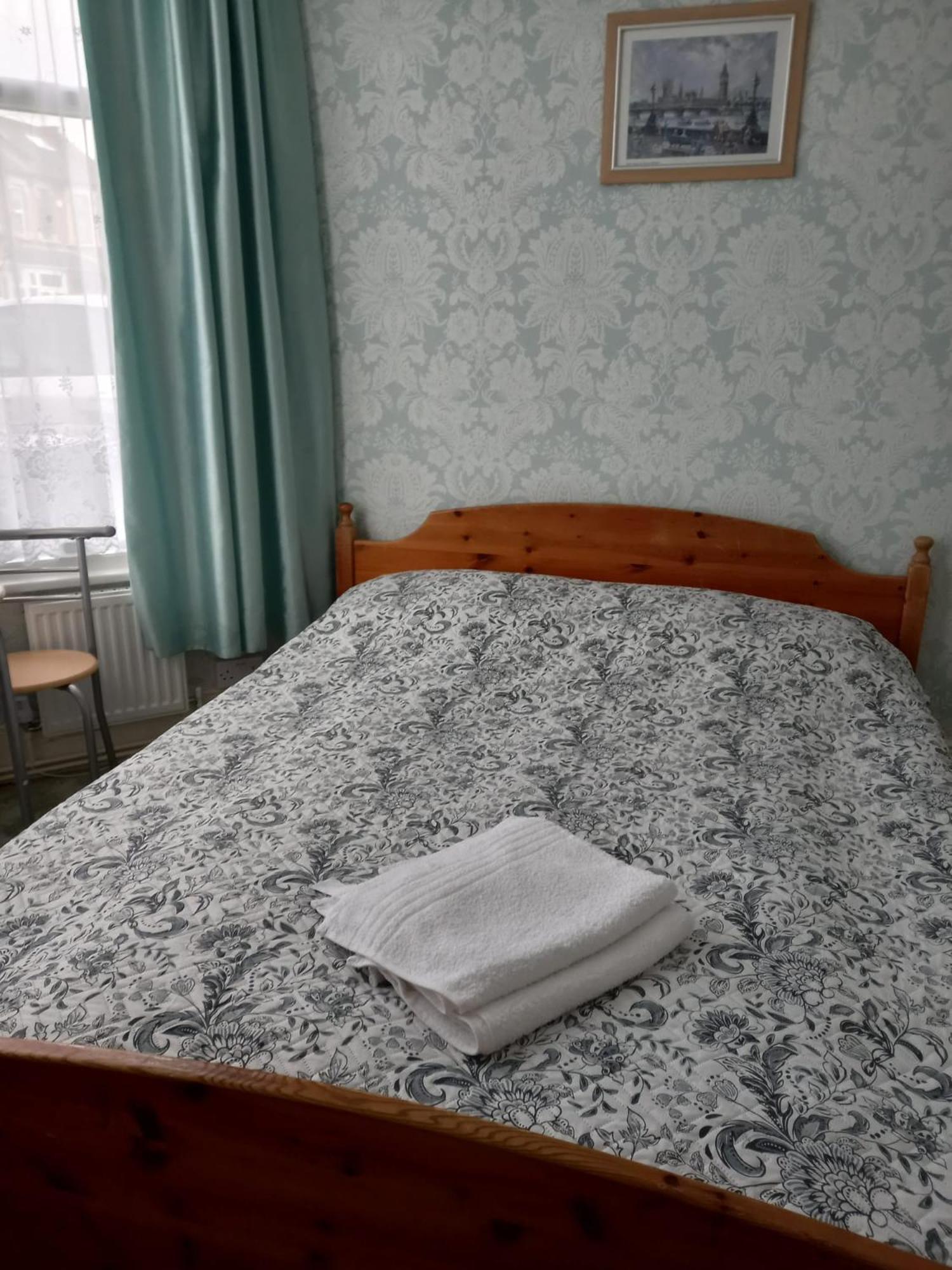 Mari London Holiday Room Ilford Ngoại thất bức ảnh